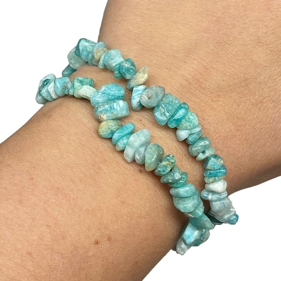Amazonite Gemstone Chips Beaded Stretch Bracelet Stone Boho Beads Blue Crystal - Picture 3 of 4
